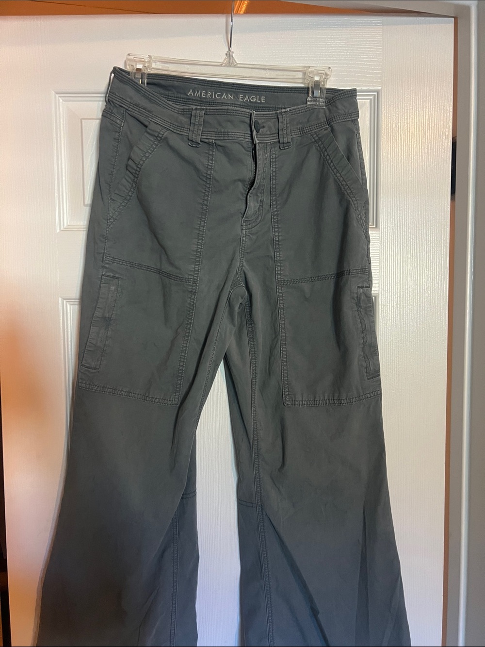 American Eagle Outfitters Men's Slate Gray Cargo Pants